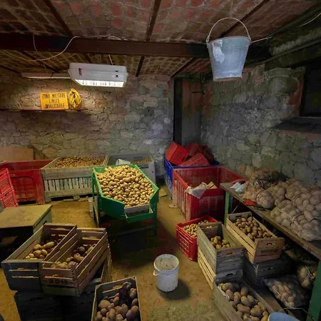 Podere P Ratizzoli Ii Piano *